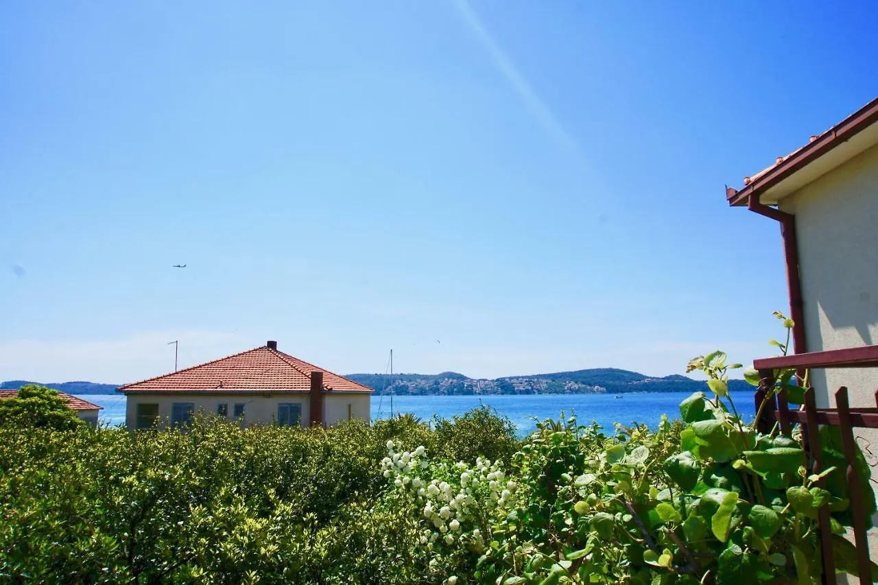 Apartments Burano Trogir